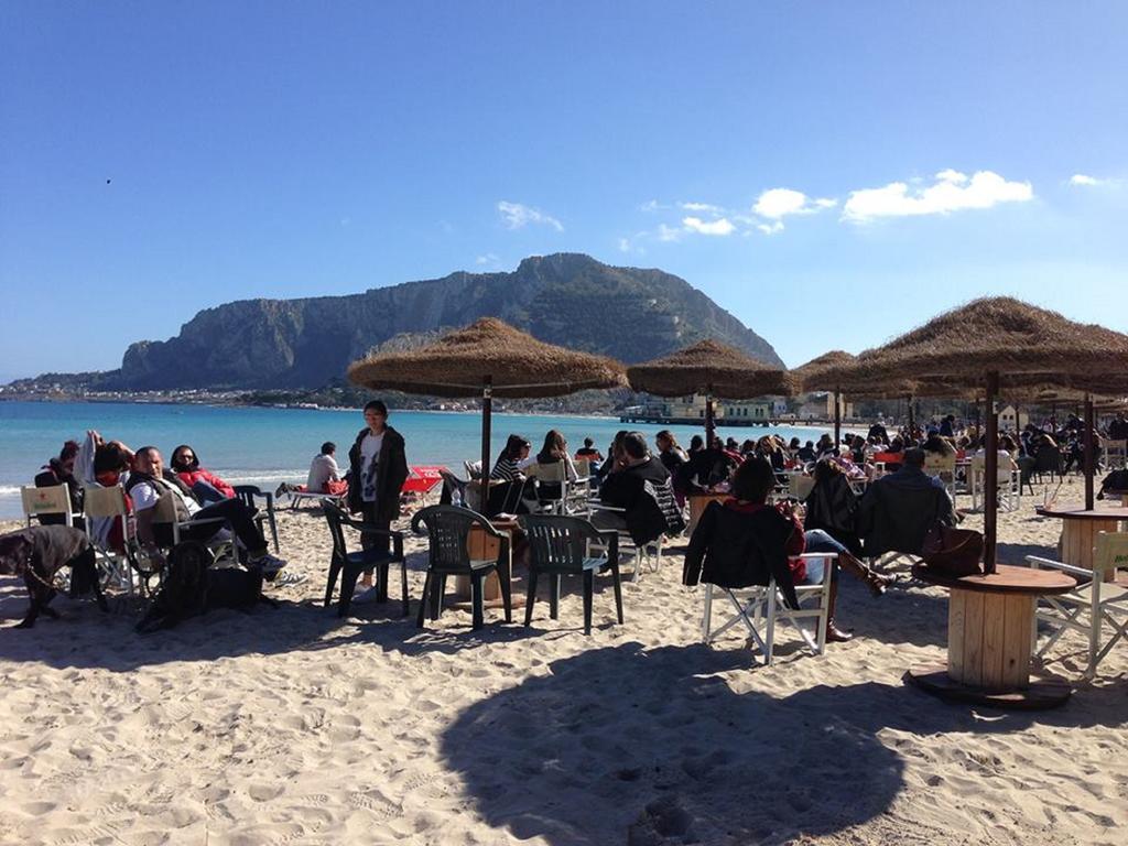 Home Beach Mondello Galatea Exterior foto