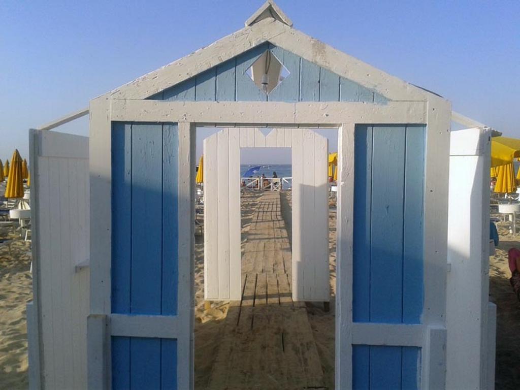 Home Beach Mondello Galatea Quarto foto