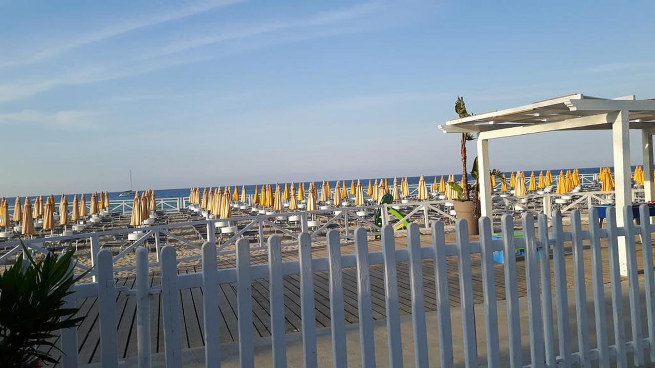 Home Beach Mondello Galatea Exterior foto